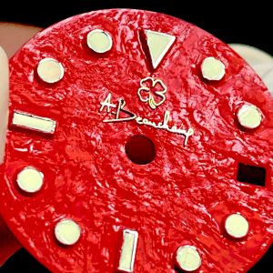 logo cadran de montre